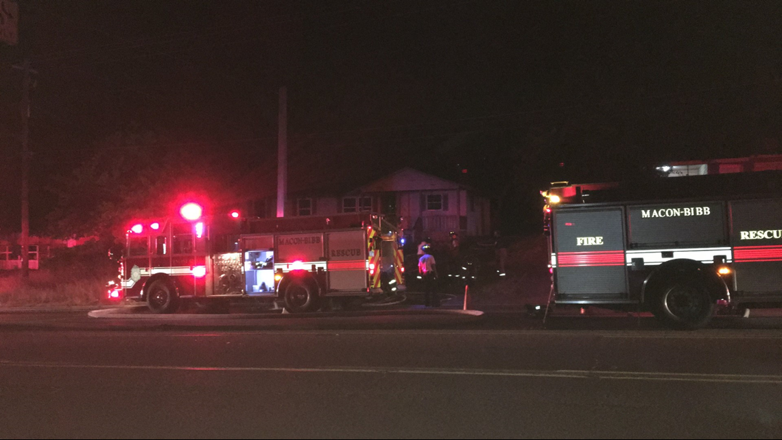 Macon Fire Crews Battle Blaze At Vacant Home 13wmaz