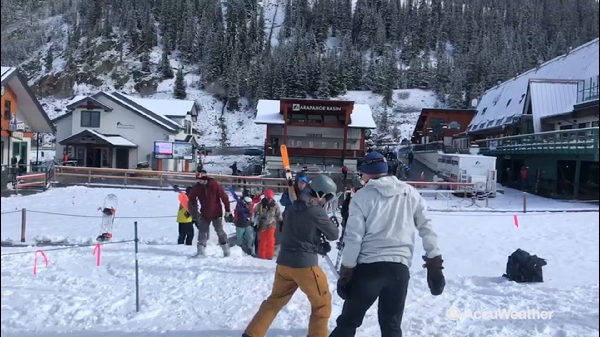 While the rest of America is enjoying the perks of a new season, people in Colorado are enjoying the fresh snow. Many in the area are using this Saturday (6/22) as a day to hit the slopes on some fresh fallen summer snow.