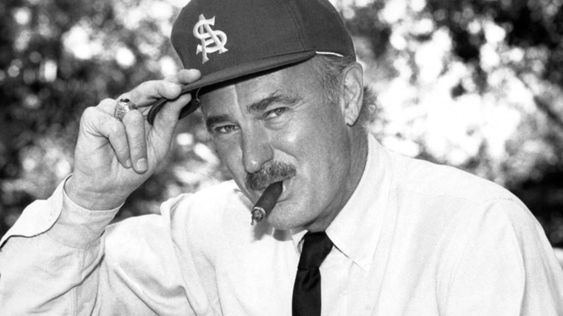 Dabney Coleman, actor who often played villains, dies at 92 - Vimarsana News