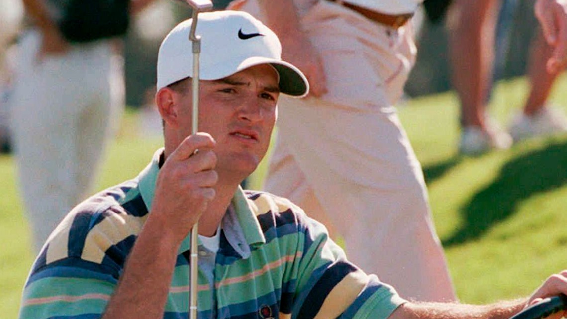 Golfer Casey Martin has leg amputated - Vimarsana News