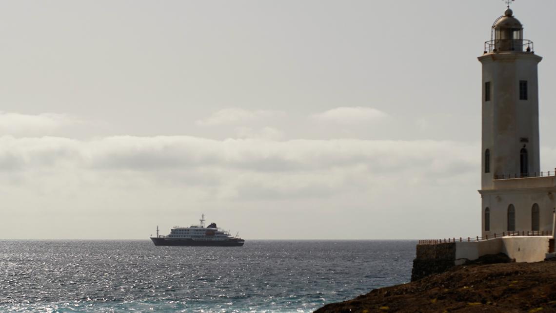 Health officials monitor US passengers who were aboard cruise ship with hantavirus outbreak