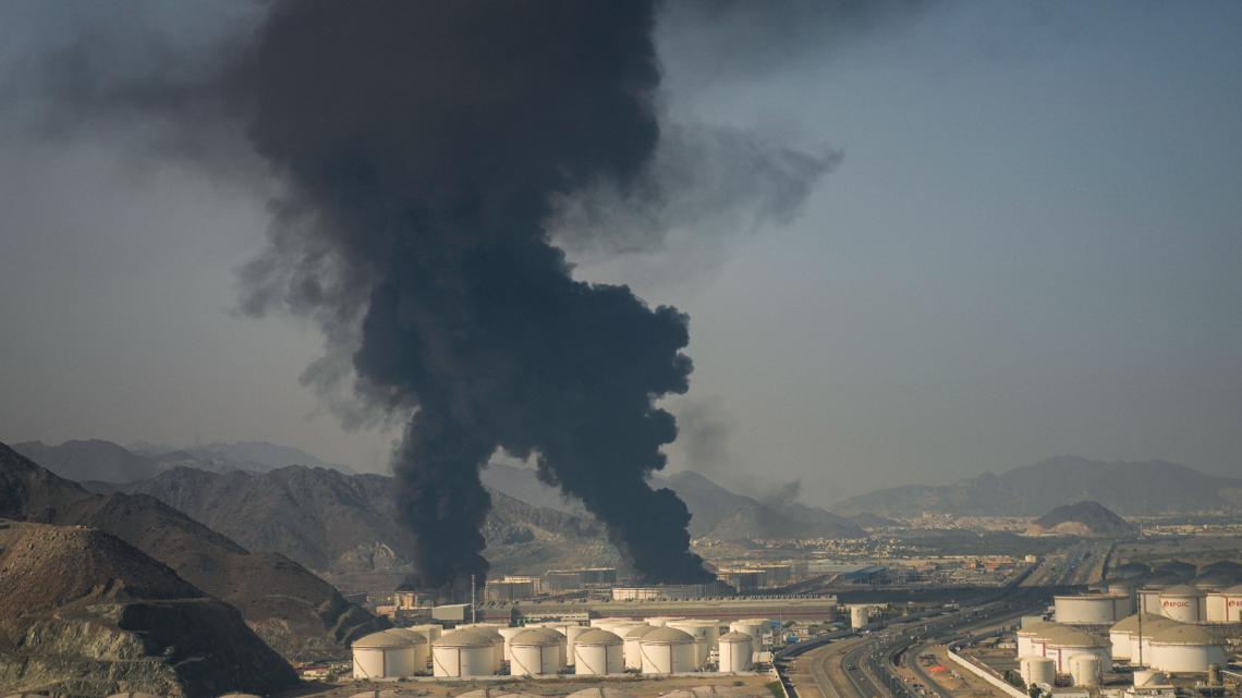 Gulf states face missile threats as Iran accuses US of launching attacks from UAE