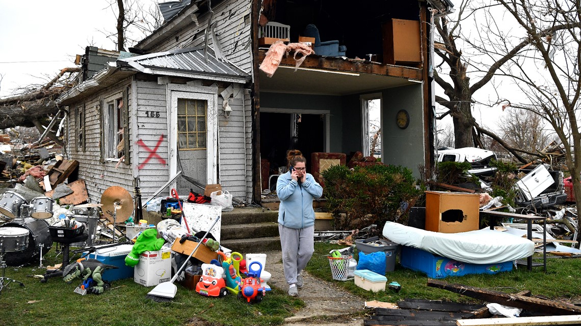 Residents assess damage after deadly tornadoes in central US - Vimarsana News