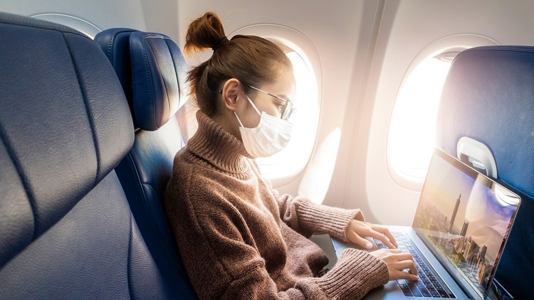 How many unruly airline passenger incidents were related to face masks?
