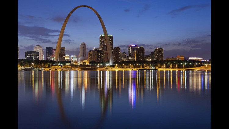 50 State Road Trip Landmarks That Represent Each 13wmaz 636015987929731802 Missouri Gatewayarch Jpg