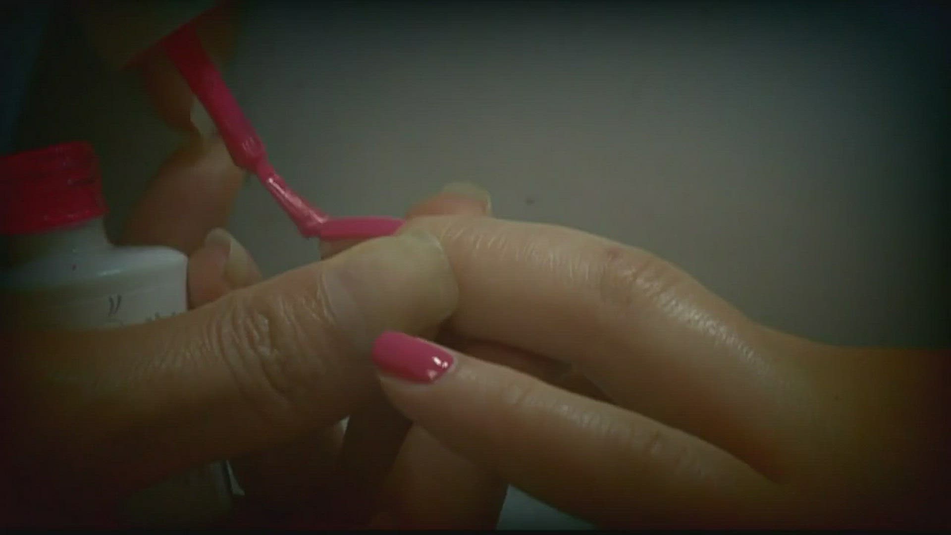 VERIFY Is nail polish toxic?