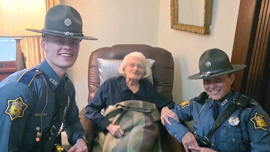 State police celebrate Arkansas woman turning 108 years old