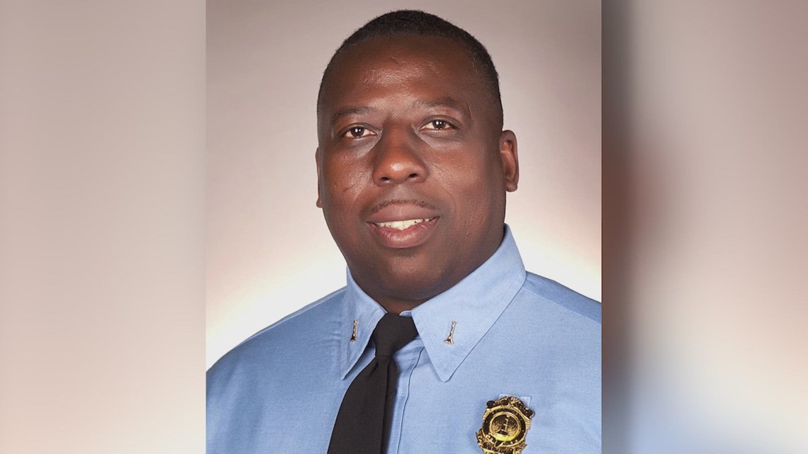 Fort Worth, Texas firefighter honored by community - Vimarsana News