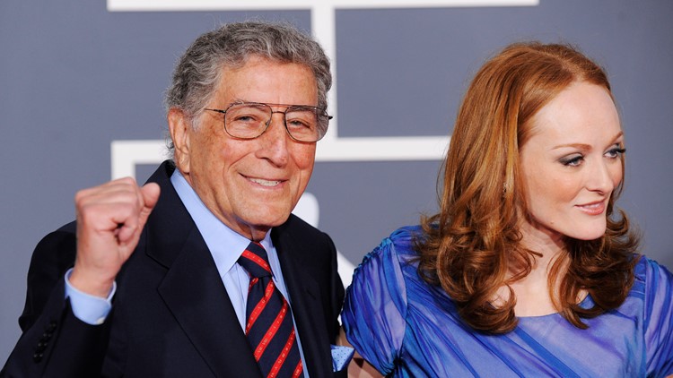 Singer Tony Bennett's daughter shares insights about her father's fight with Alzheimer's