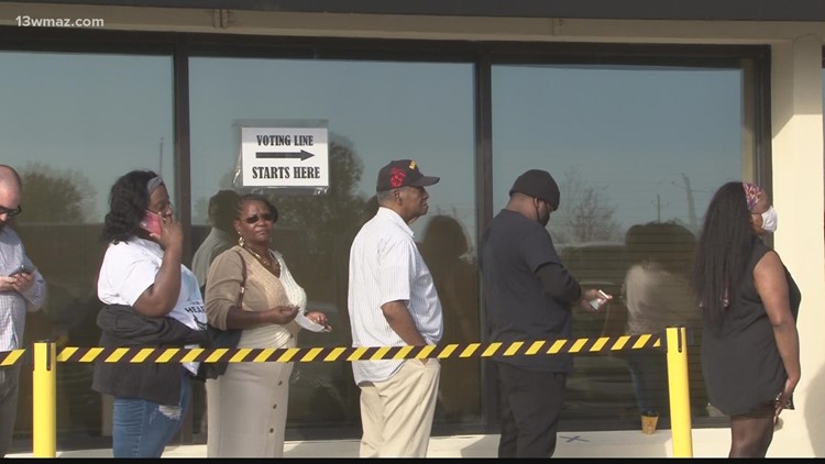 Bibb voters brave long lines on last day of early voting