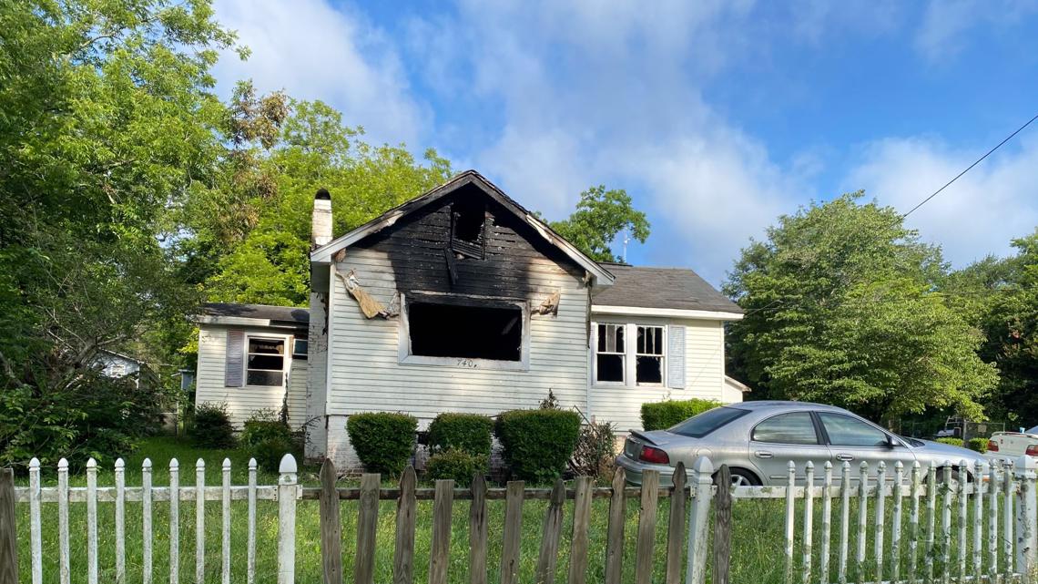 One Dead And One Injured In House Fire In East Macon | 13wmaz.com