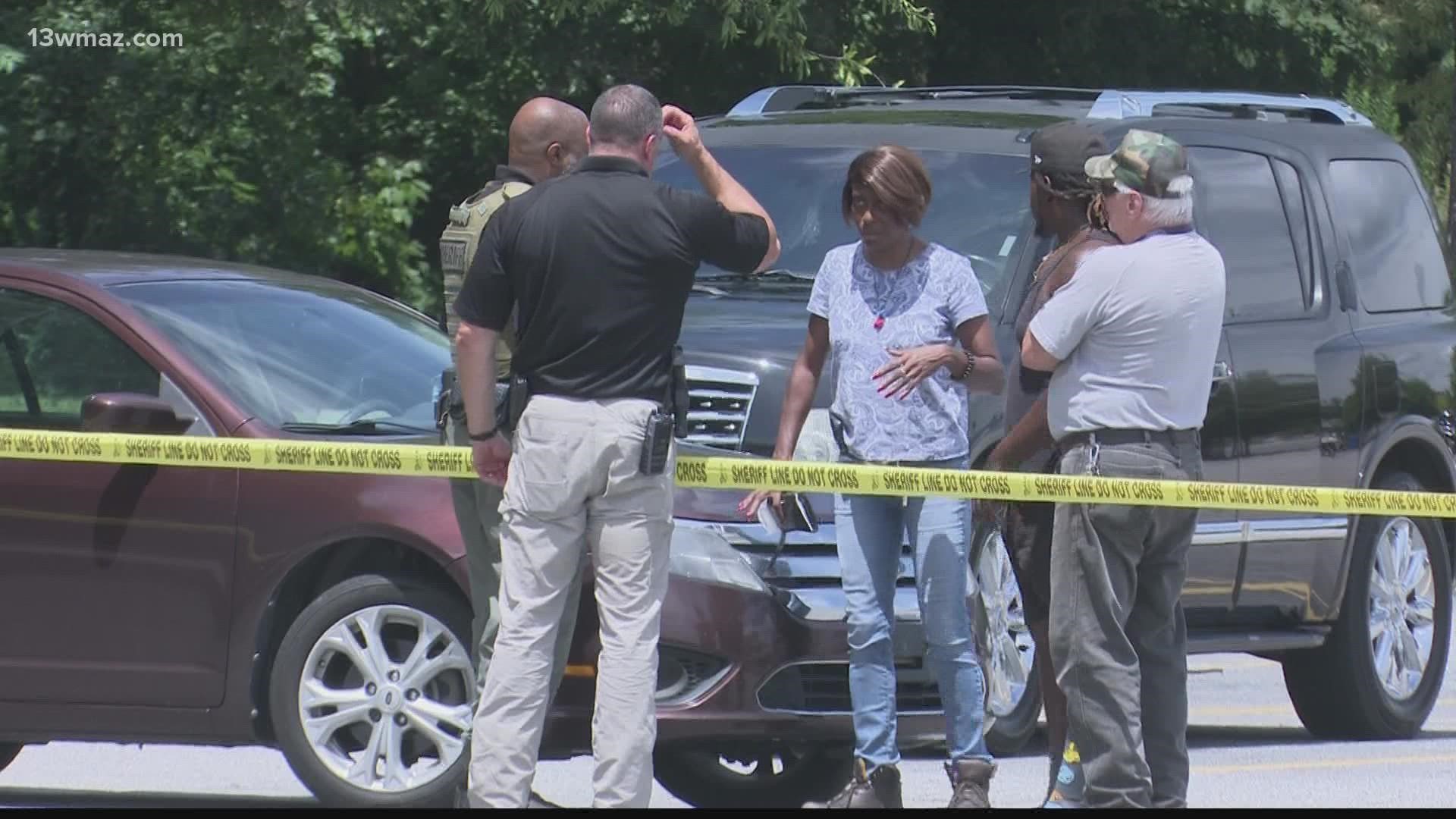 Witnesses gave 13WMAZ info that conflicted with what the Bibb County Sheriff's Office told us.