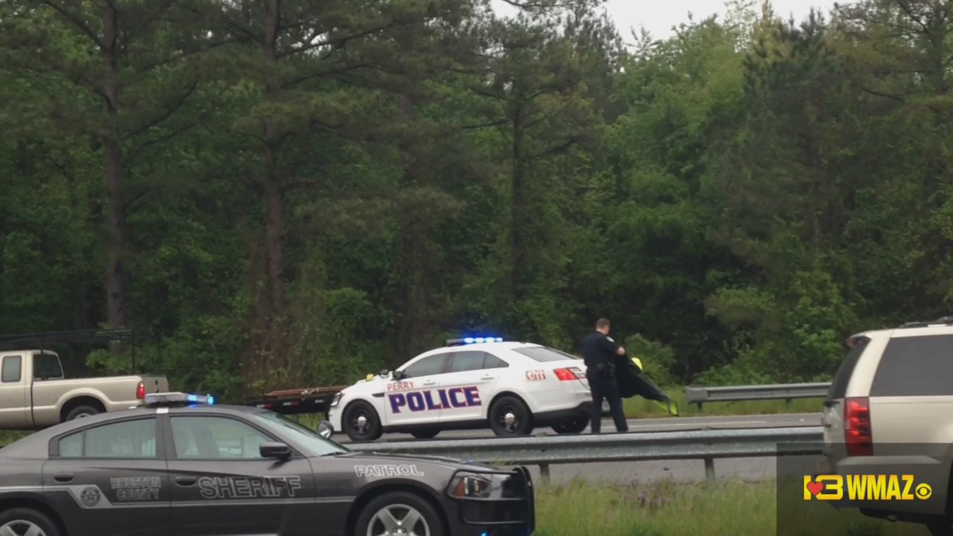 Twocar accident causes I75 N delay in Perry
