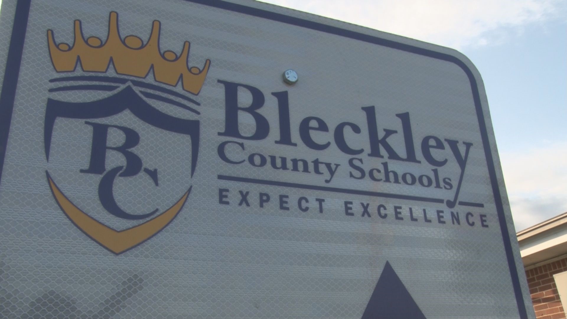 Superintendent Steve Smith says they're demolishing the old high school built in 1956 to start the $23 million primary school project that will open by fall 2022.