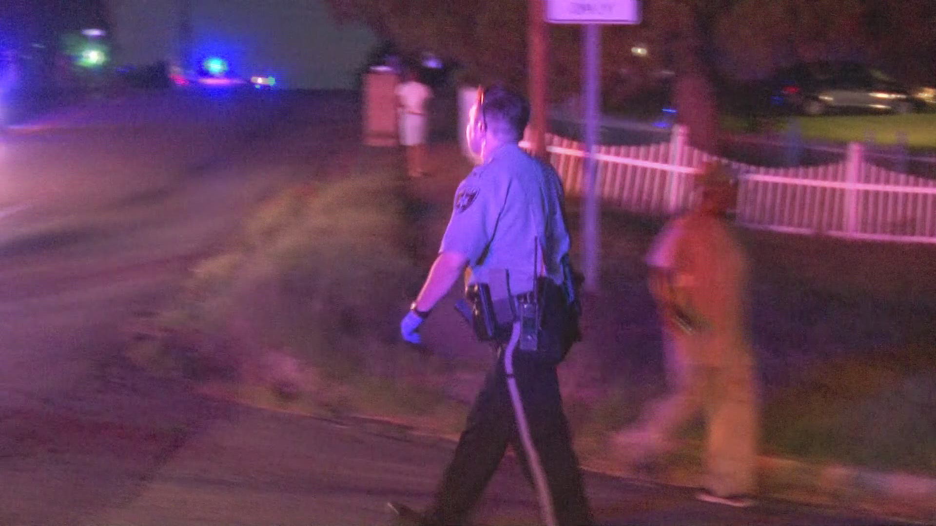Bibb deputies are investigating a shooting that injured one man Wednesday night.
