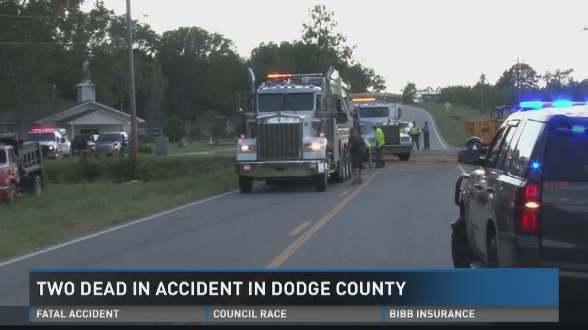 2 dead after accident involving Dodge Co. garbage truck