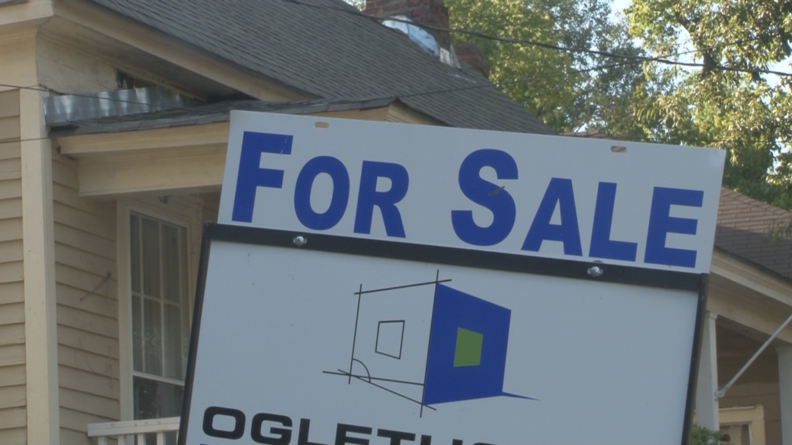 Do realtors have to disclose a home's history?