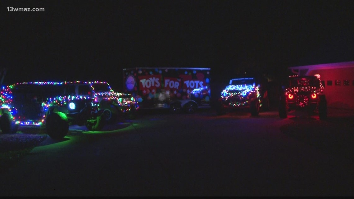 Jeep club gives joy with rolling motorcade in Warner Robins