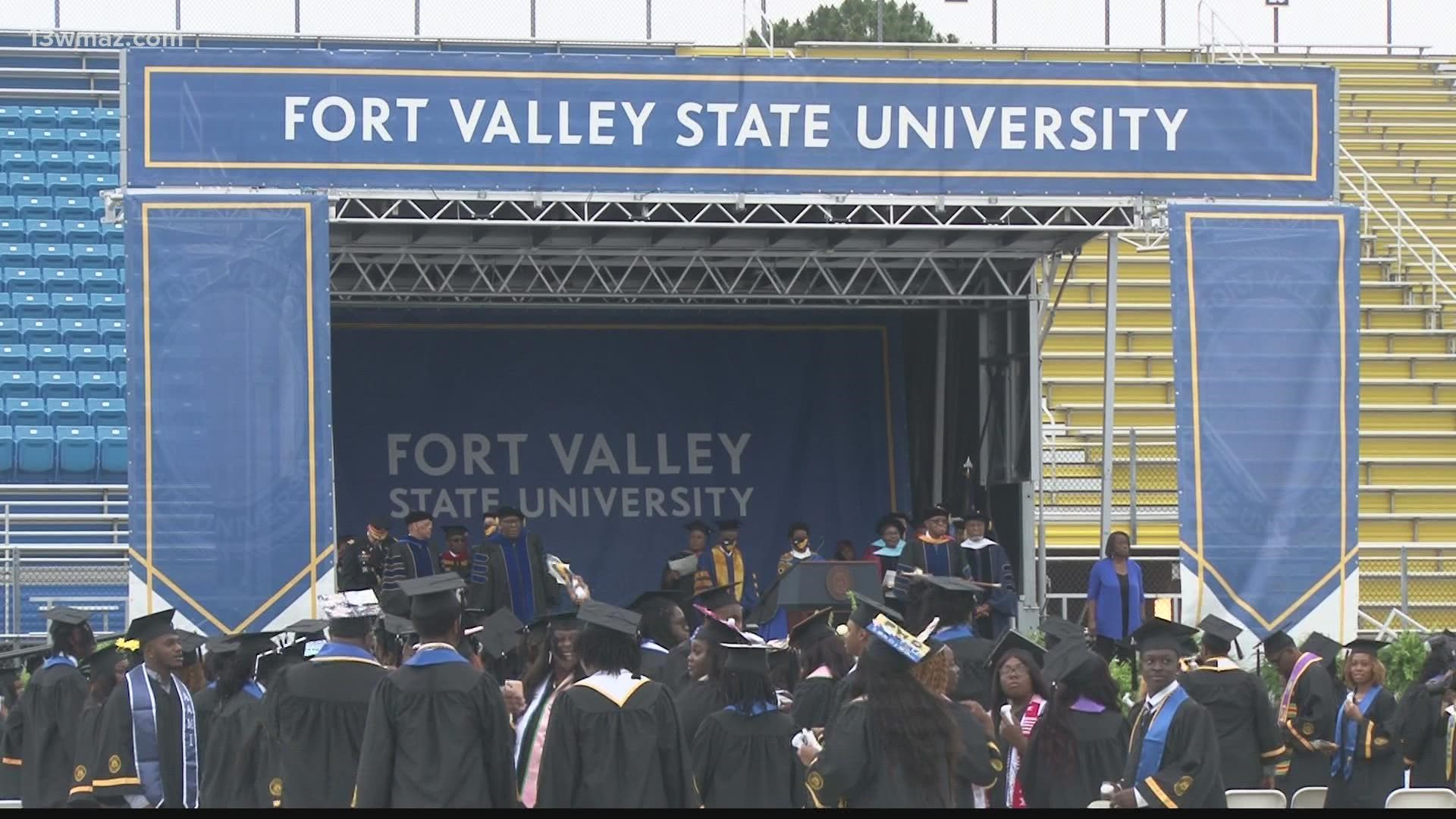 Fort Valley welcomed a new group of Wildcats into their alumni early Saturday morning.