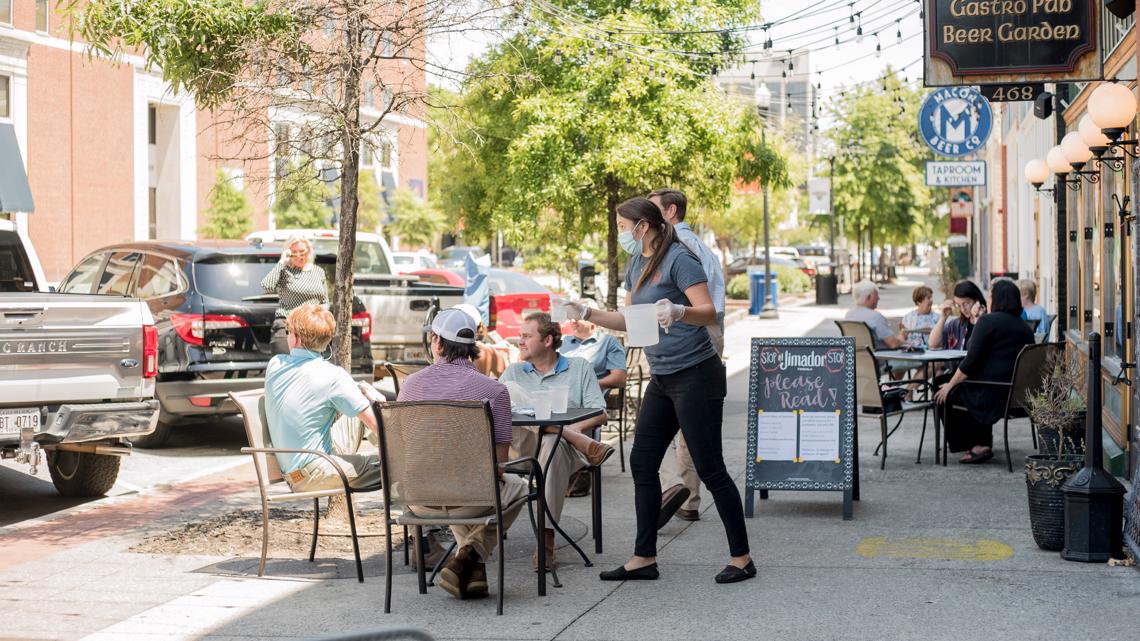 Downtown Macon opens up again | 13wmaz.com