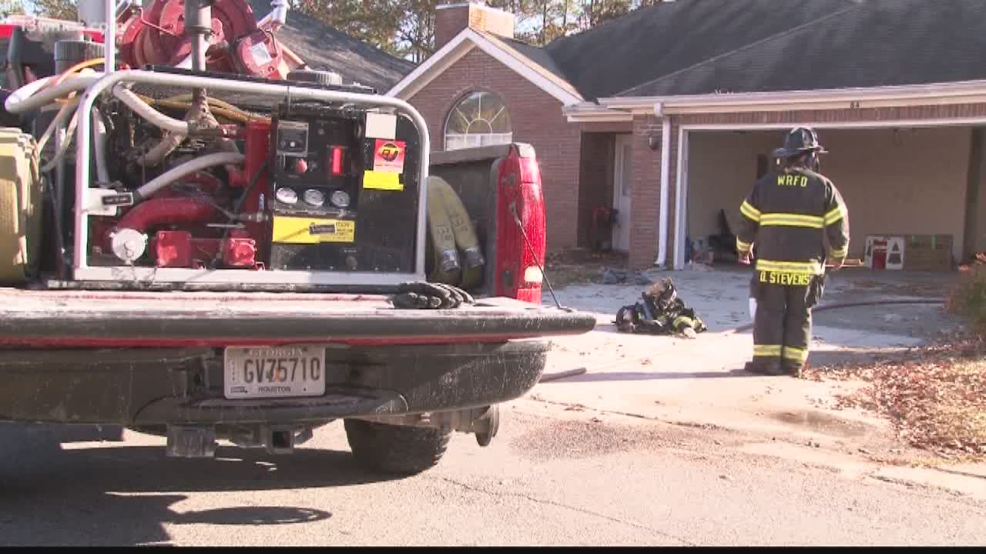 After a fire at a Warner Robins duplex Sunday, the fire department is reminding people to be safe while burning leaves.