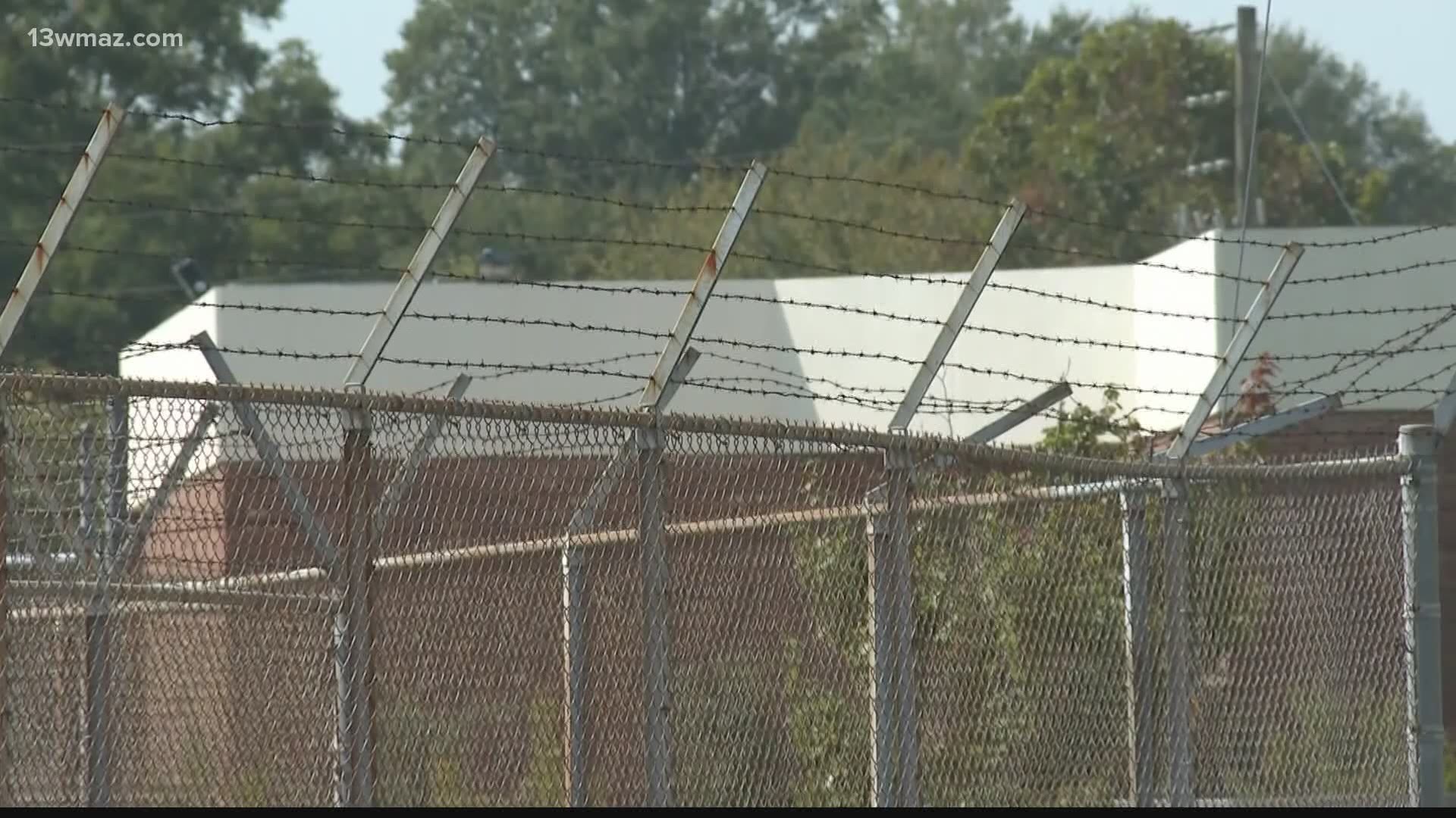 Former Bibb County deputies say overcrowding and cleanliness are problems in the jail, but the biggest concern is safety.