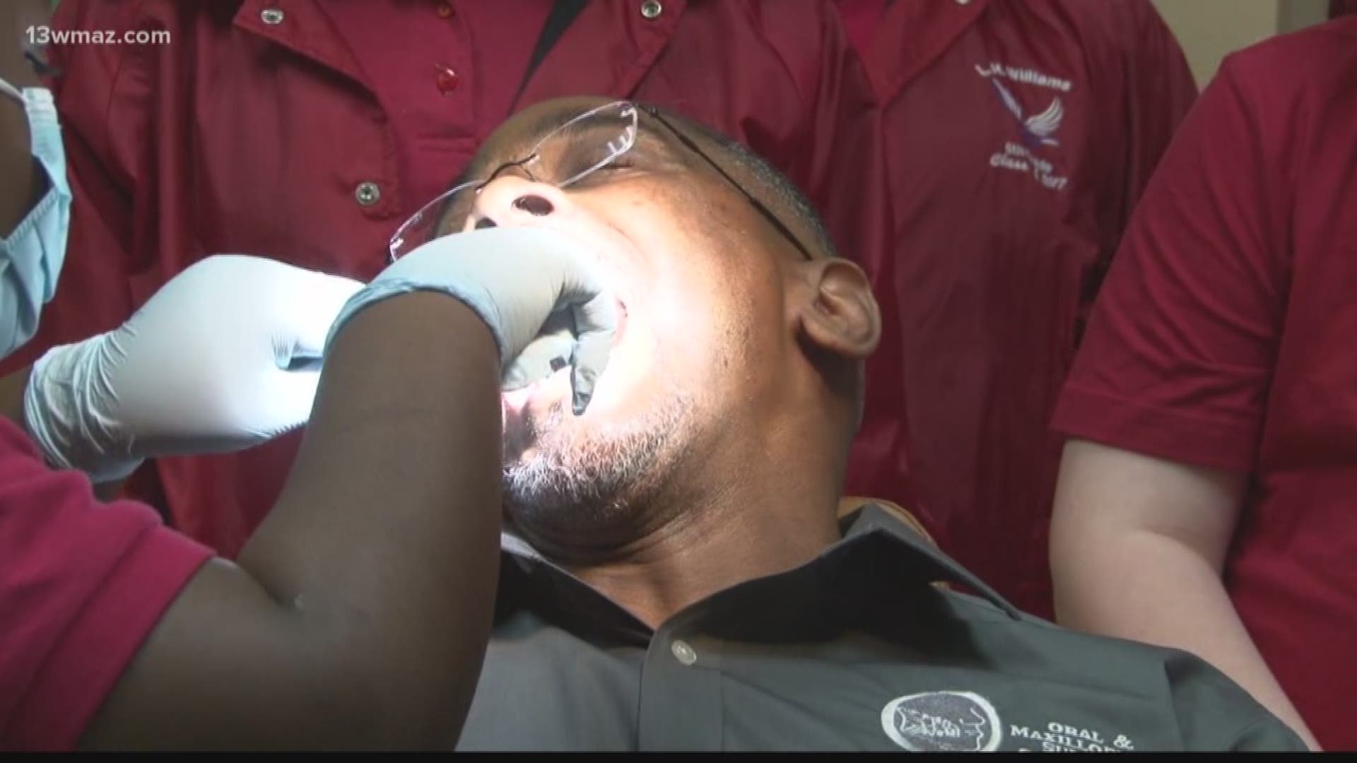 Warner Robins dentist turns students into dentists for a day