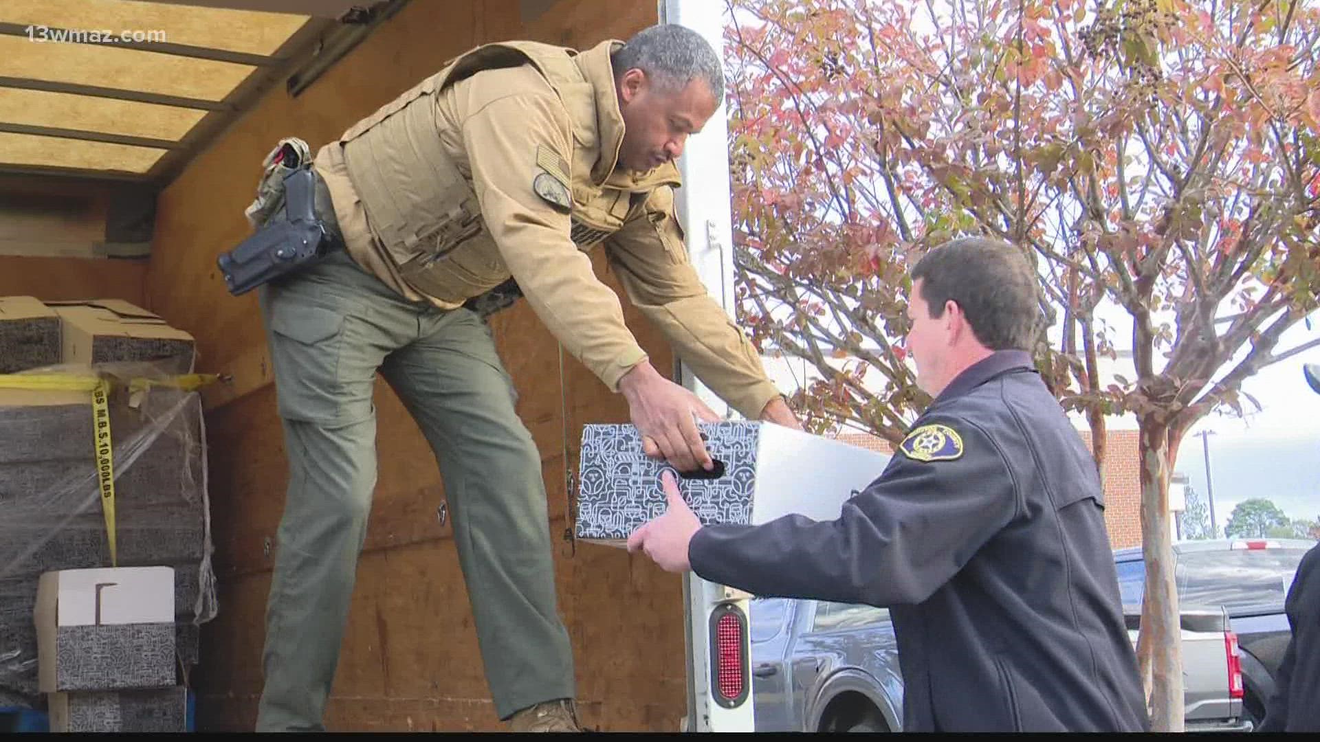 Houston County deputies delivered holiday meals to nearly 70 homes around the county