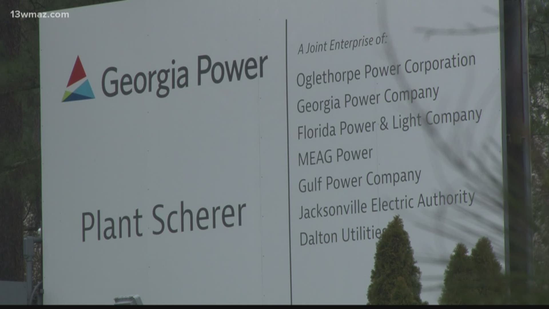 As concerns of water contamination continue around Juliette, Georgia Power sent letters to homeowners address questions about the safety of their drinking water.