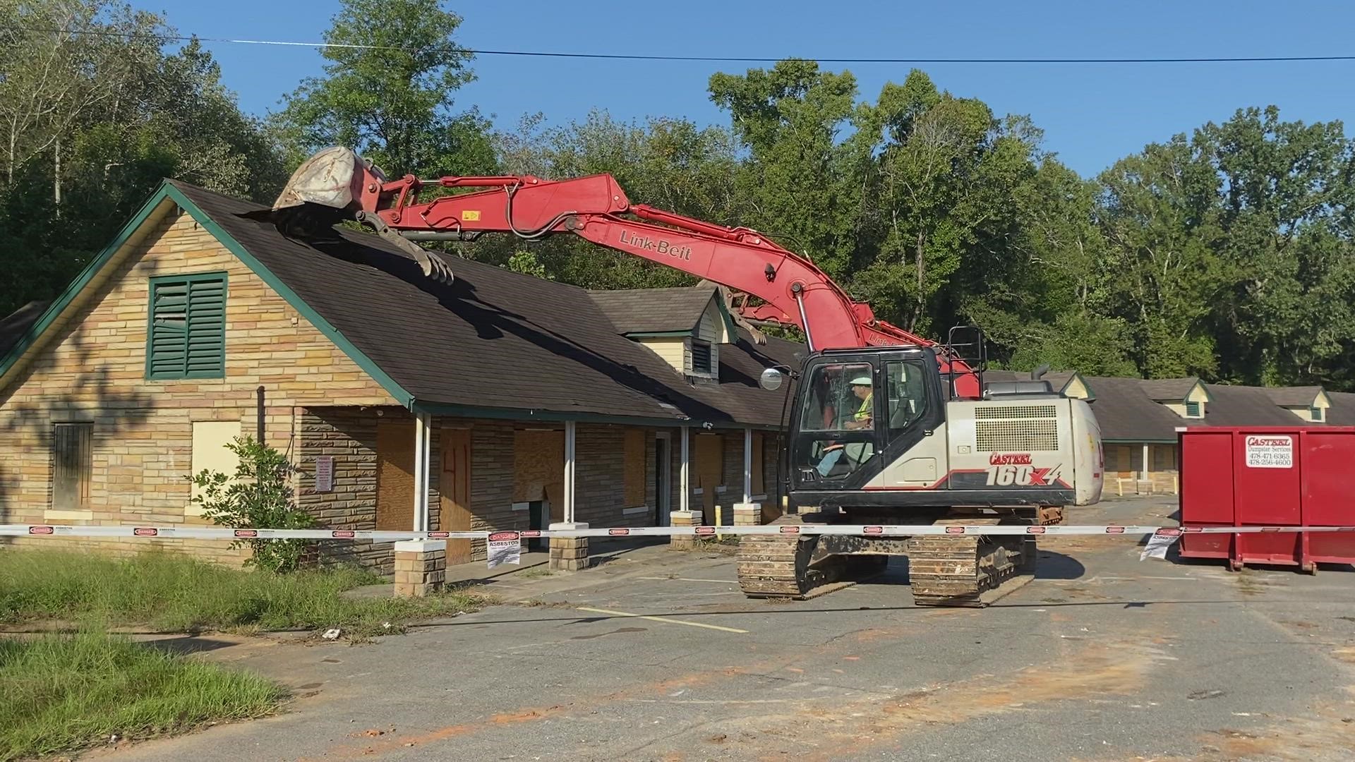 The county closed the Magnolia Court Motel back in April. Friday morning, they started the demolition.