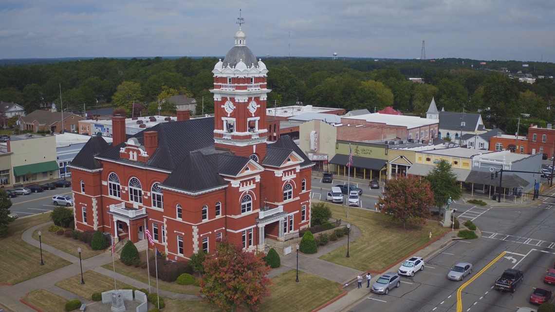 Monroe County Courthouse sees 123 years of trials | 13wmaz.com