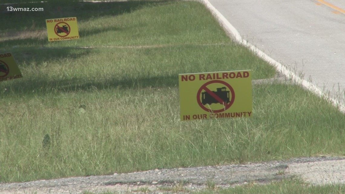 Railroad and residents at odds over Hancock County rail project - Vimarsana News