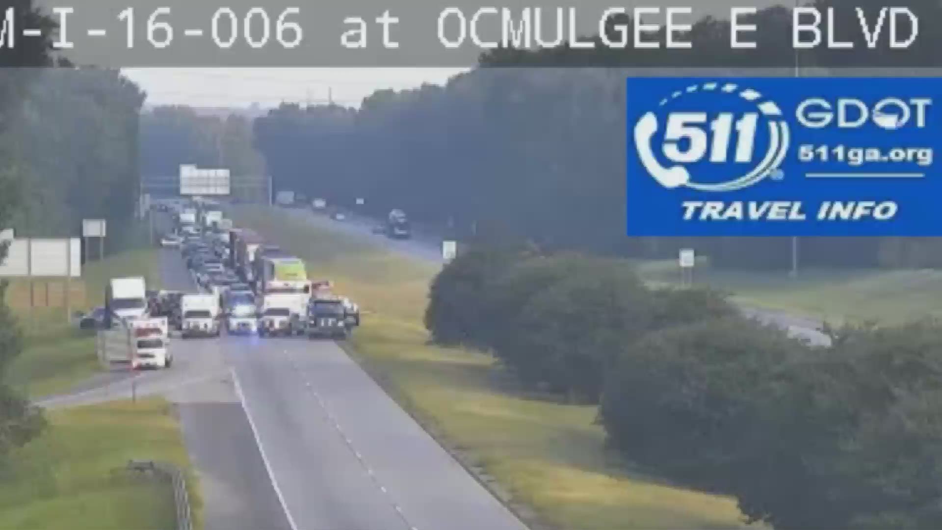 A wreck on I-16E near Exit 6 has shut down all lanes of traffic Wednesday morning.