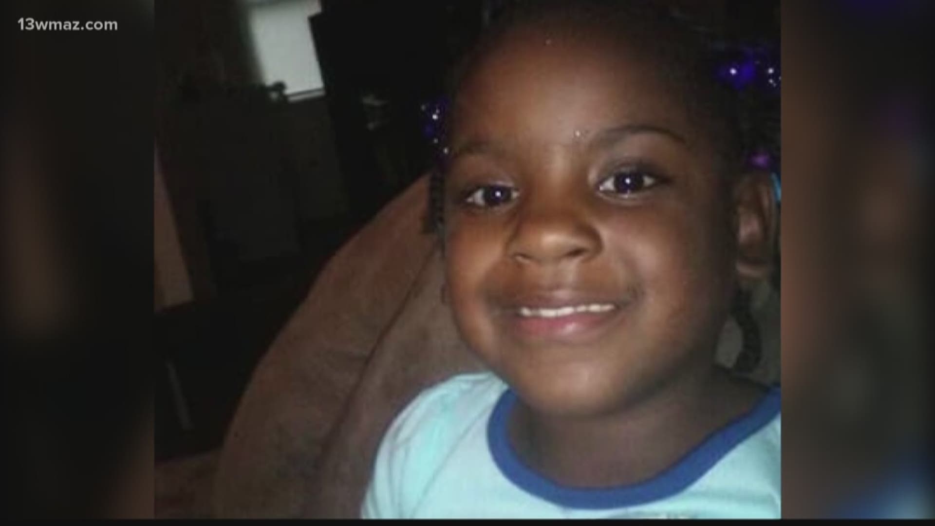 A Houston County judge this week threw out charges against a former bus driver in the fatal accident that killed 6-year-old Parkwood Elementary student Arlana Haynes. According to an order filed Thursday, Judge Katherine Lumsden wrote that Shalita Harris’ lawyer filed a late motion on Tuesday to throw out her indictment.
