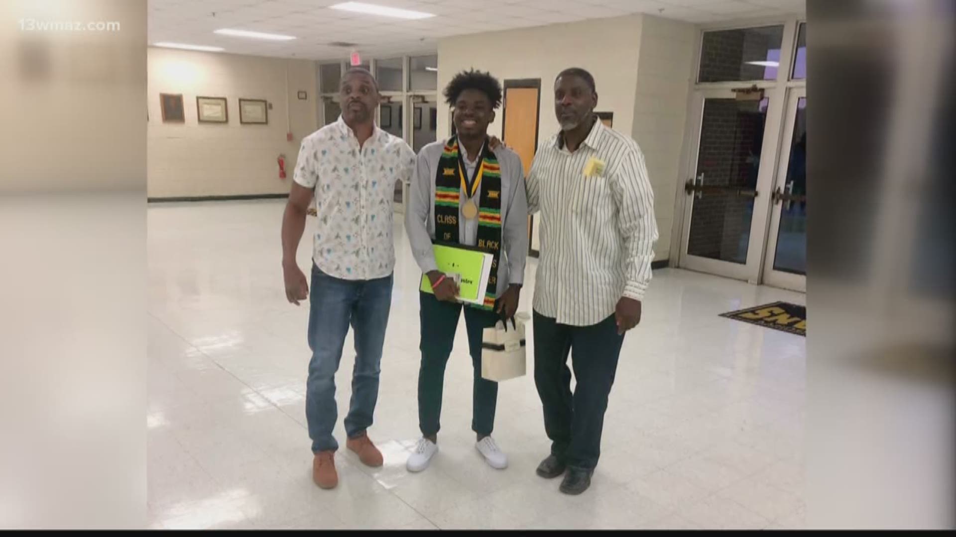 For one Peach County High senior, losing his spot at the top of his class wasn't an option, even when he was helping his dad recover from a stroke. Desmond Paster is Peach County High's valedictorian.