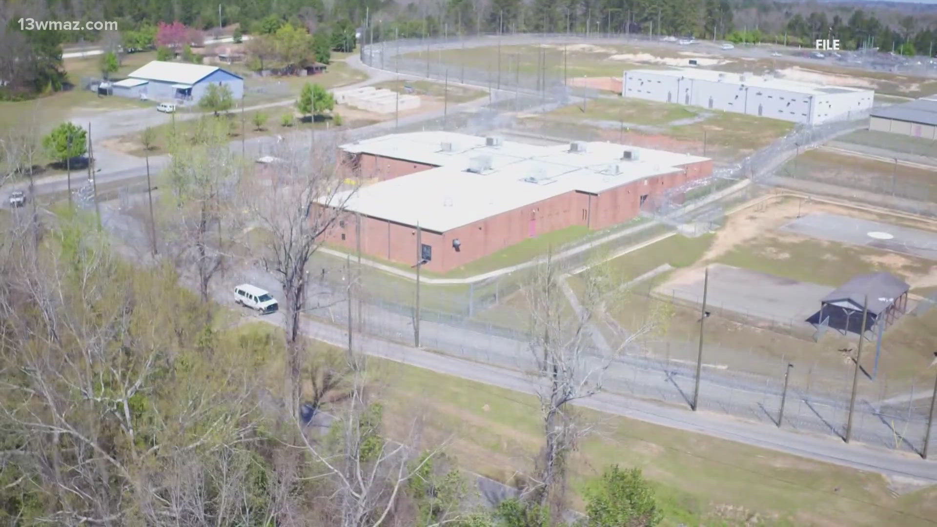 Deputy coroner: Inmate dies after stabbing at Telfair State Prison ...