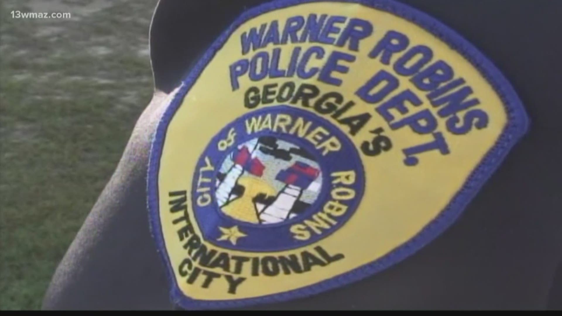 Warner Robins police hire new officers