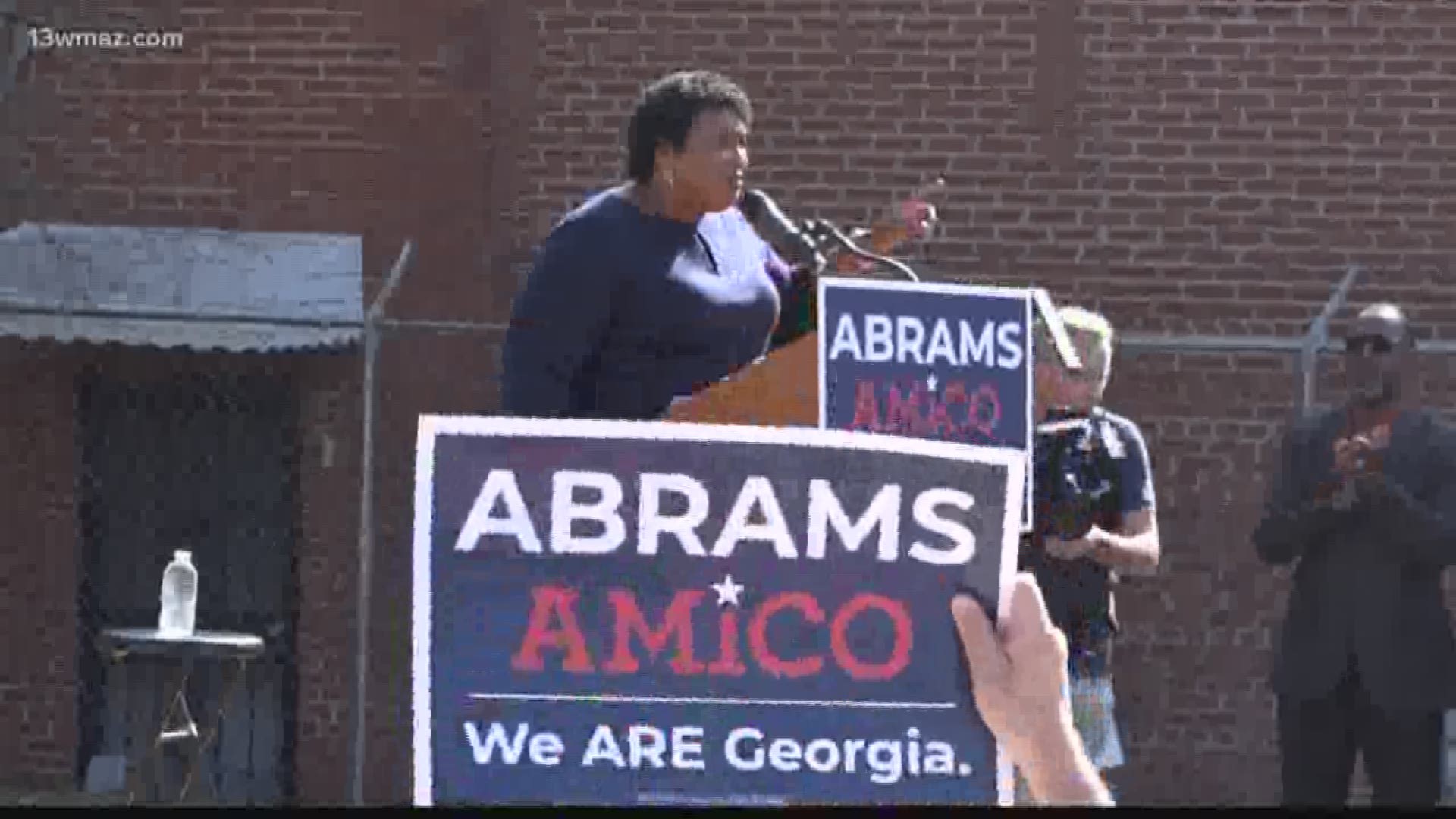 Gubernatorial candidate Stacey Abrams stops in Macon