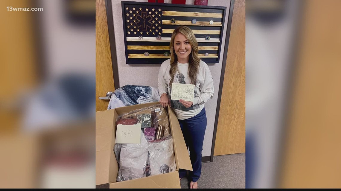 Music star Taylor Swift surprises Dublin flight nurse - Vimarsana News