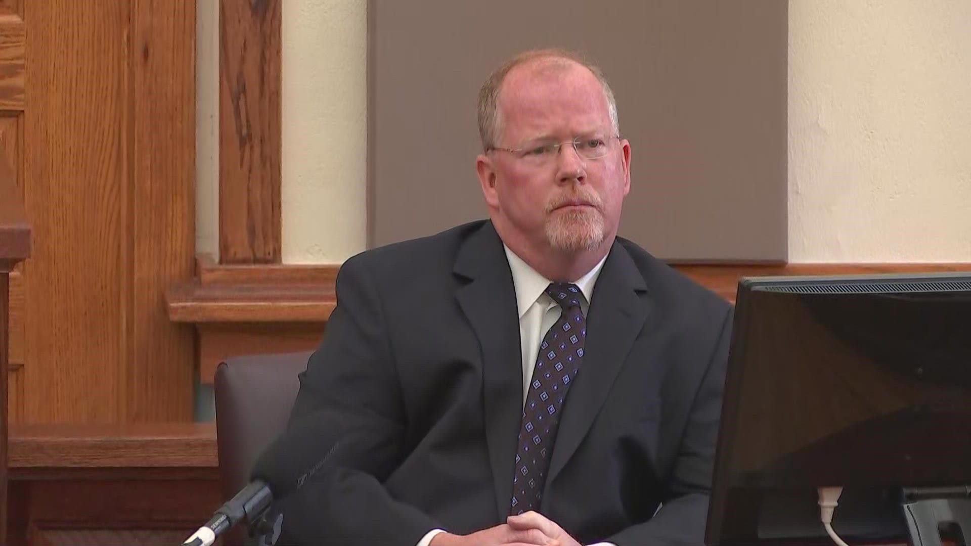 Capt. Heath Dykes, with whom Tara Grinstead had an affair, took the stand and testified about their relationship. He also listened to voicemails he left her.