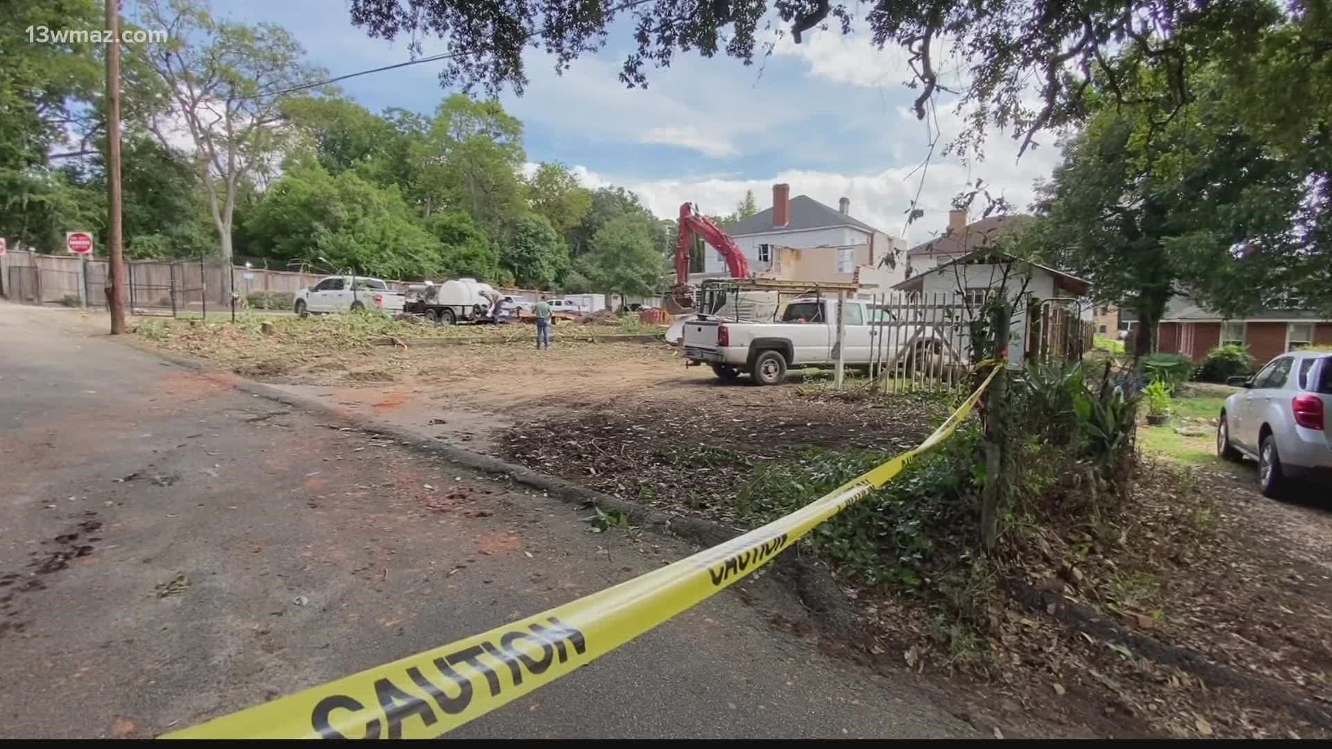 Vineville neighbors woke up to the sounds of demolition this week and questioned what was happening.
