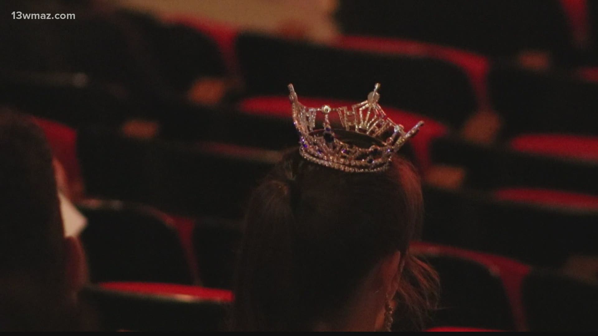 Winners will represent Warner Robins in the Miss Georgia pageant next June