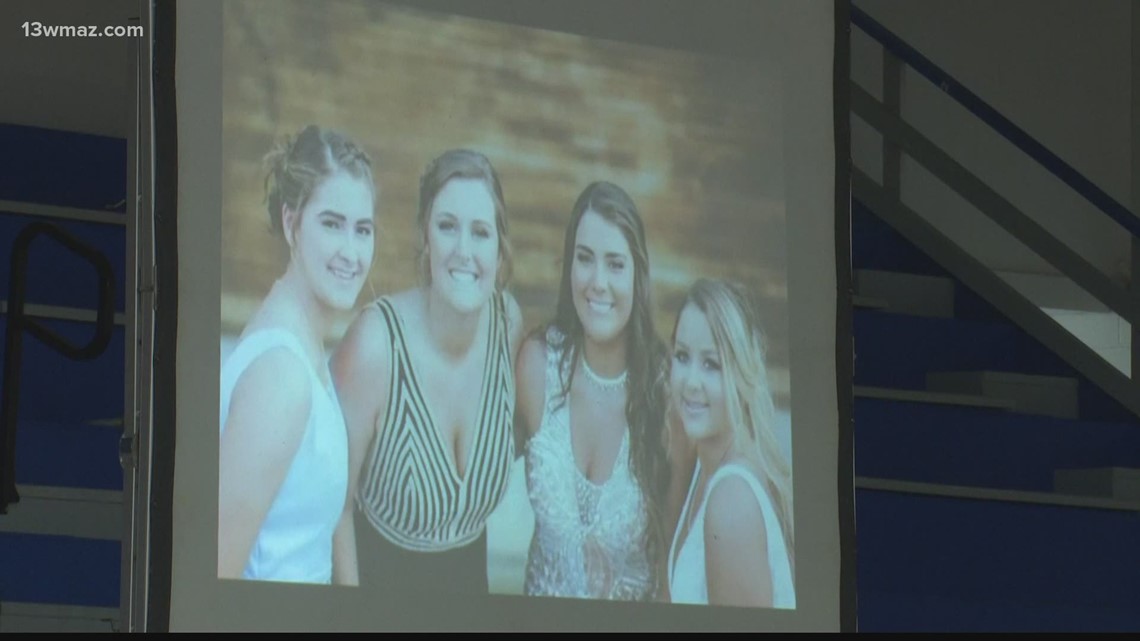 Friends, family gather to remember Sidney Compagines - Vimarsana News