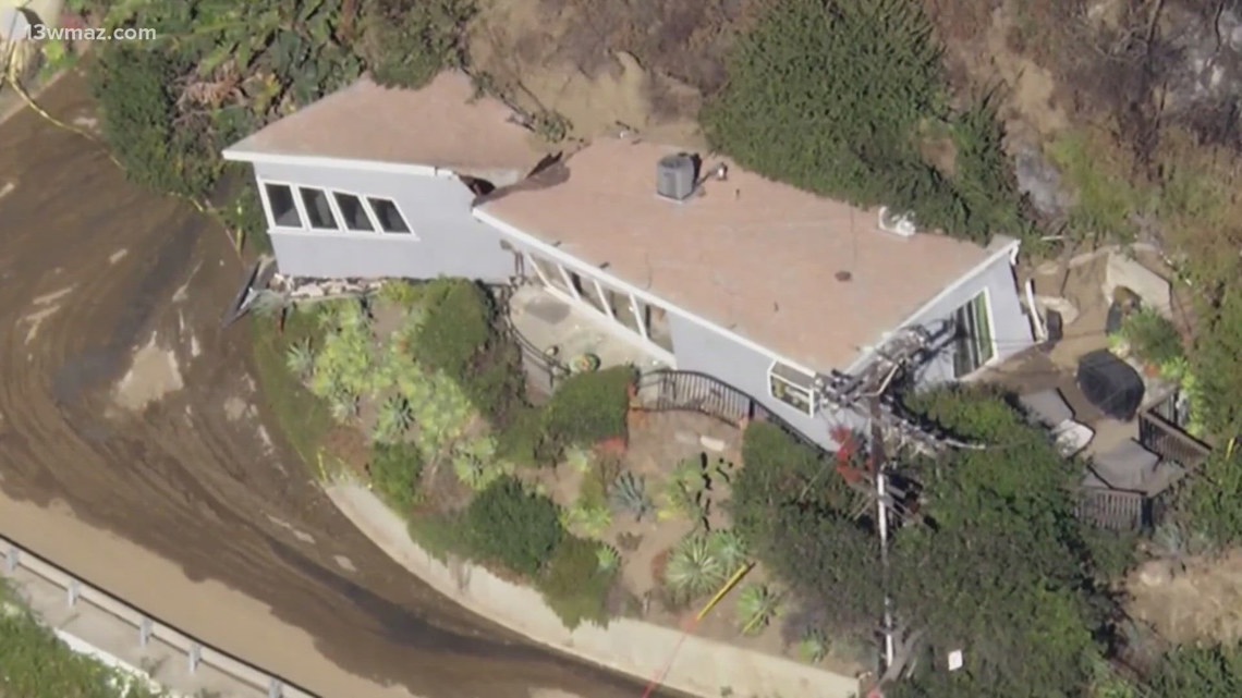 4f6e220d-5cb8-465b-8eb1-