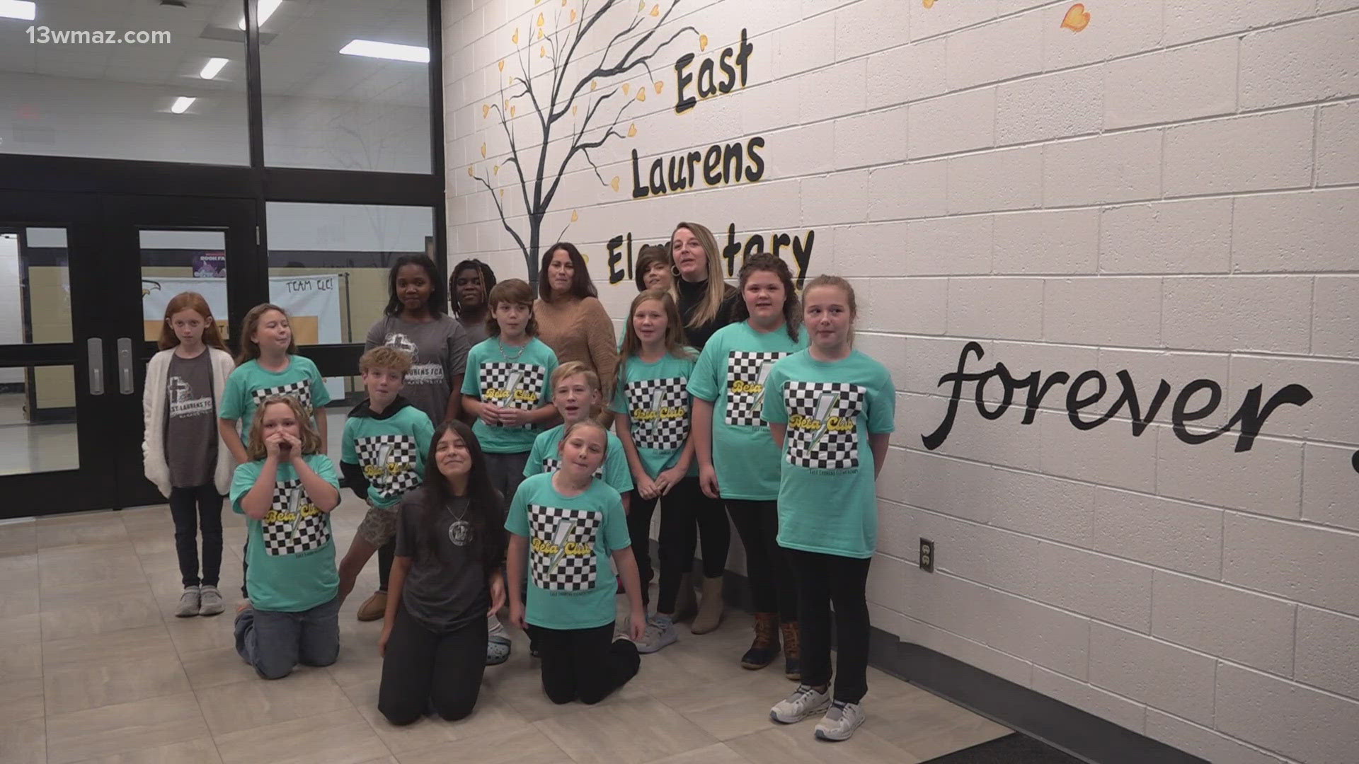 With the help of the Beta Club & Fellowship of Christian Athletes, the school collected over 700 canned goods. They helped restock the items at Joy Foods Ministries.