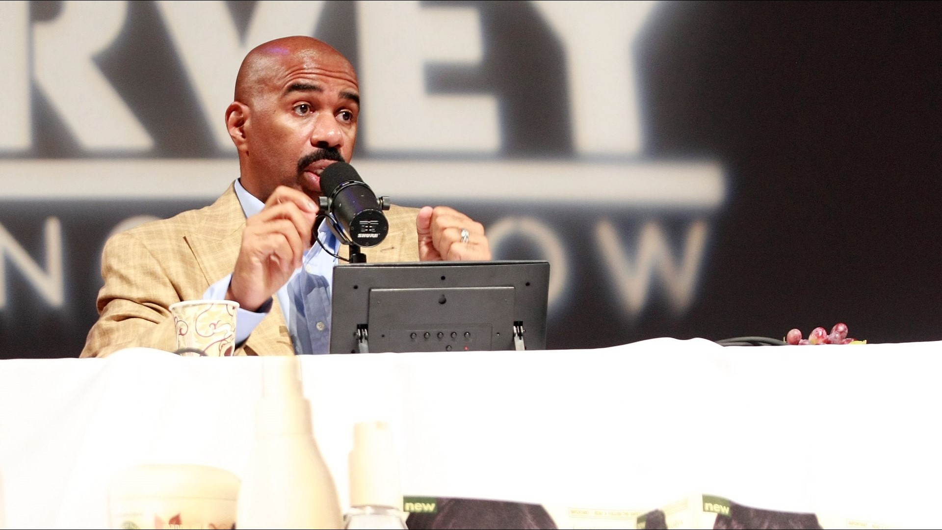 Comedian On Steve Harvey S Morning Show Finds Assistant Dead At Atlanta   559950934 1920x1080 