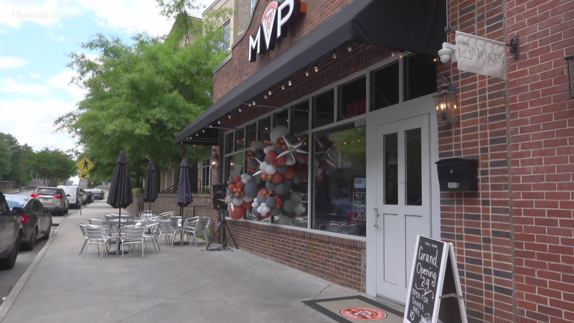 Mercer Village now has a new place to stop in for a bite to eat, in the spot where Jags Pizzeria used to sit.