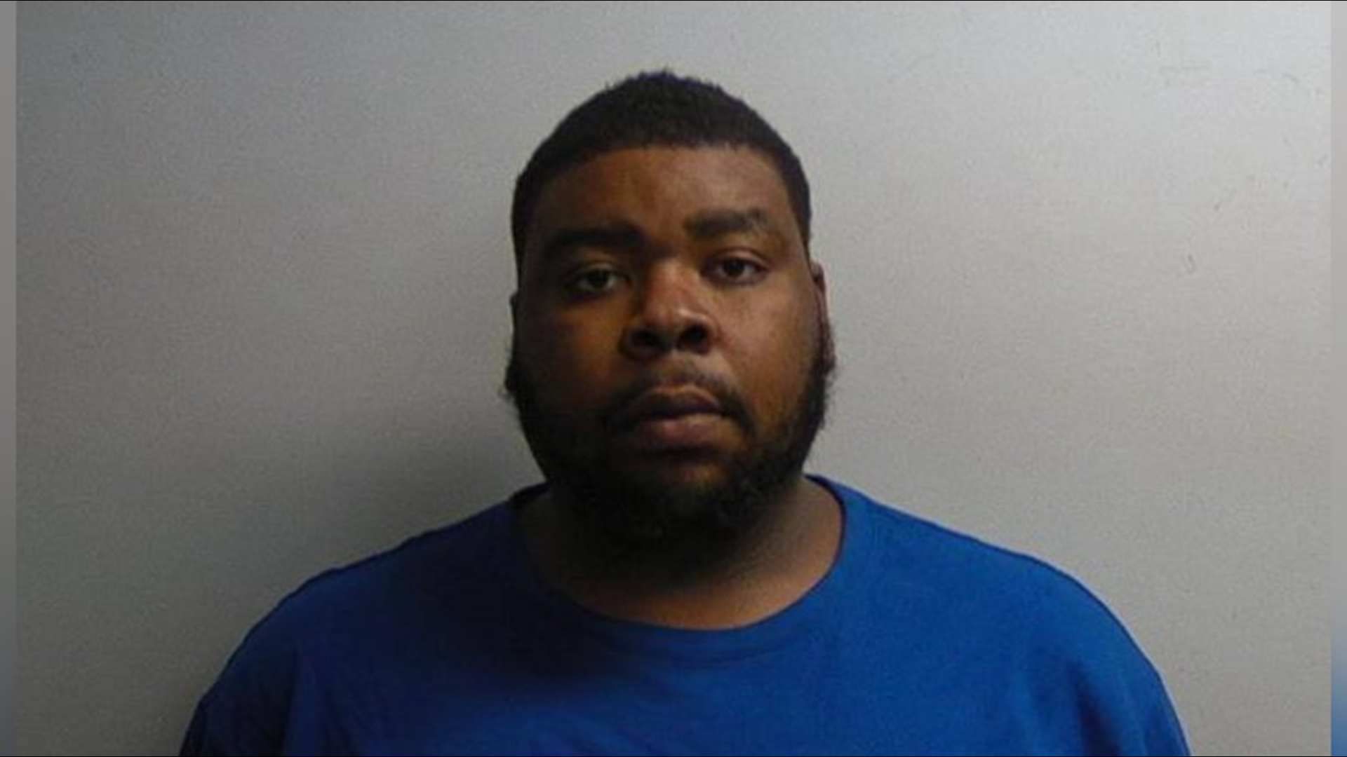 Warner Robins man hit with more than 1,100 charges for alleged gas card