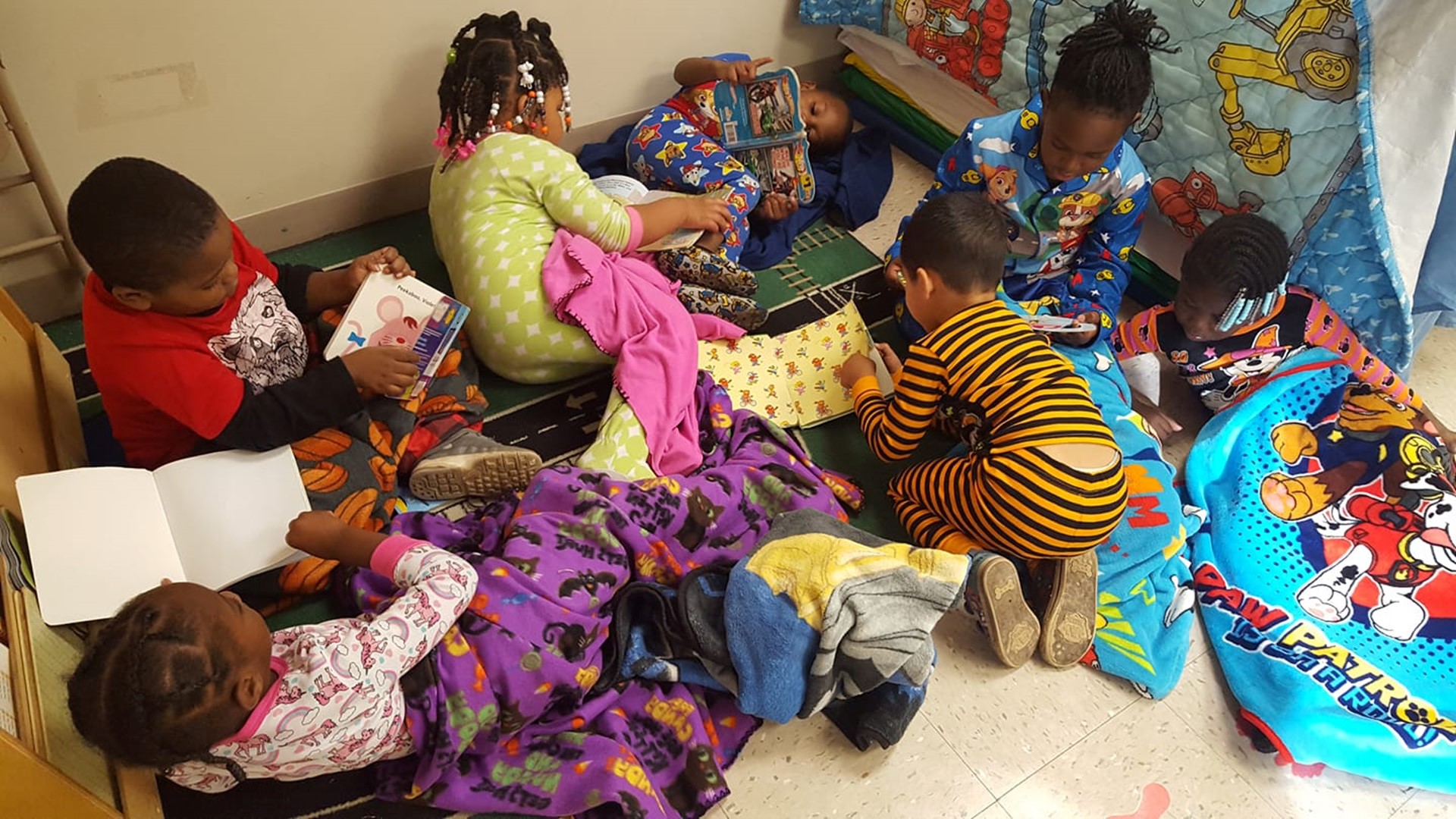 Former Fort Valley post office worker spends retirement teaching kids