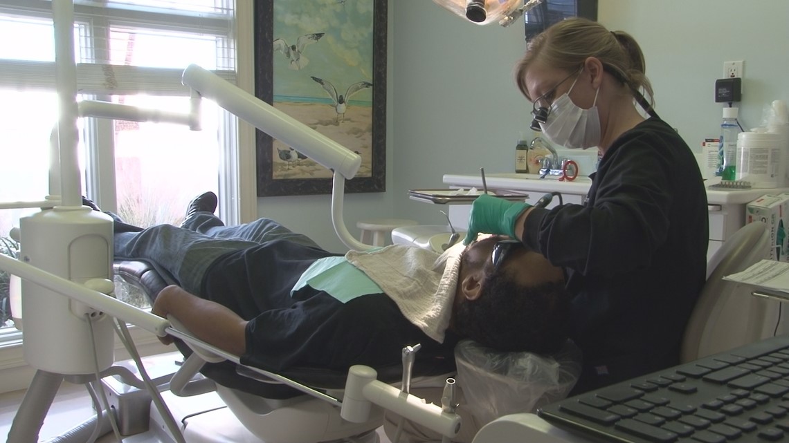 Warner Robins dentist provides free dental work for those who served